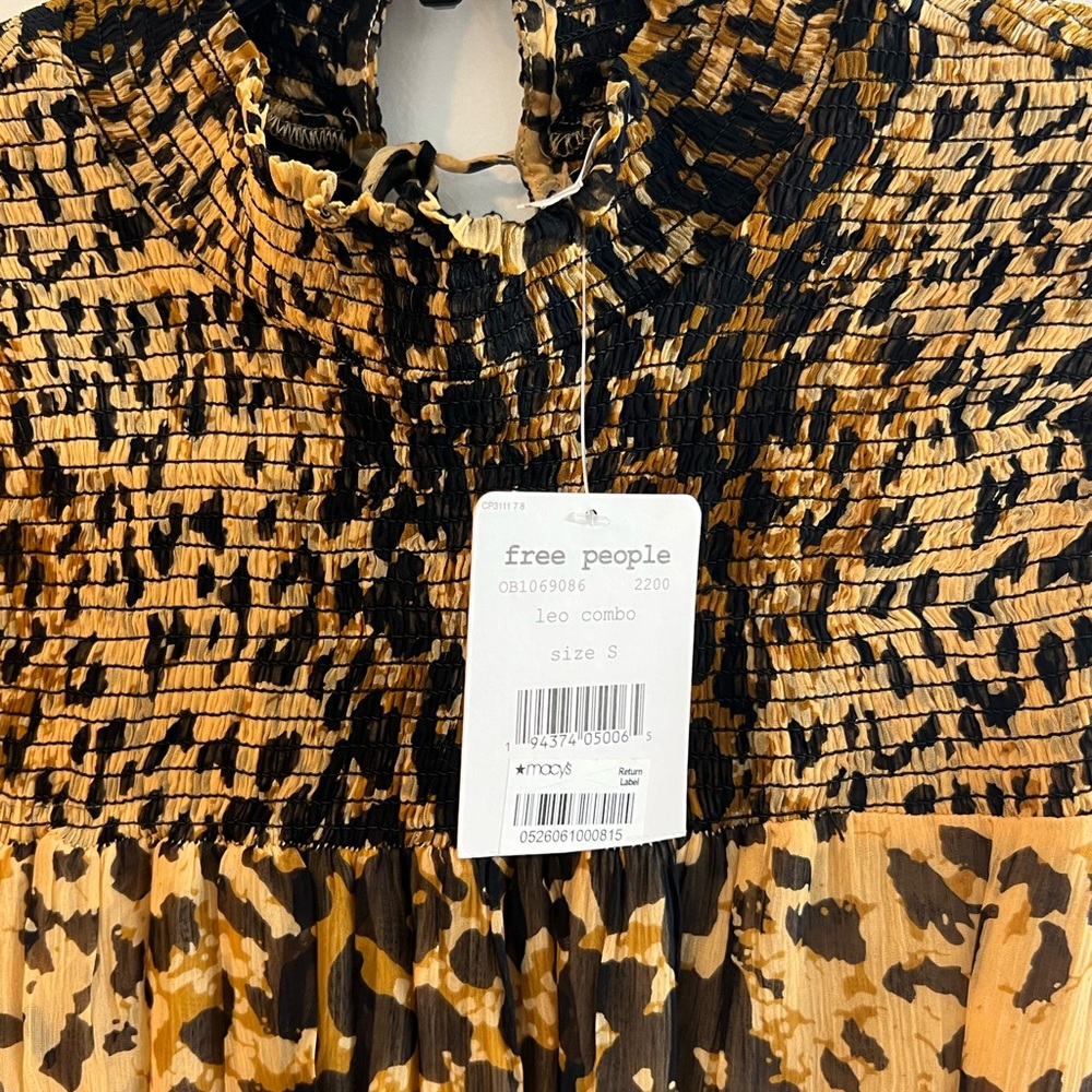Free People Blouse - Picture 2 of 3